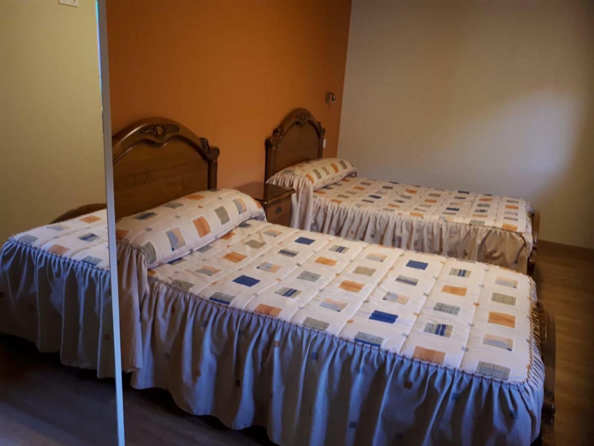 Apartamentos Camino Santo Toribio Mieses Exteriör bild